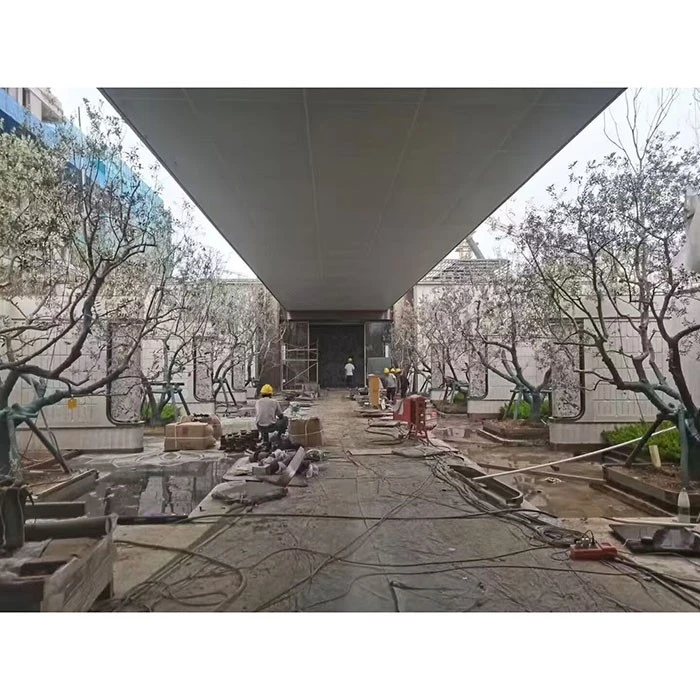 ຖະໜົນຕົ້ນໝາກກອກ